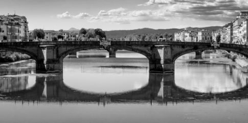 Ponte alla Carraia, Florence, Italy